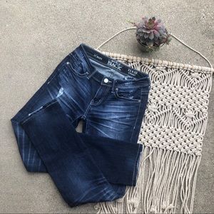 Buckle Black Distressed Jeans Size 23